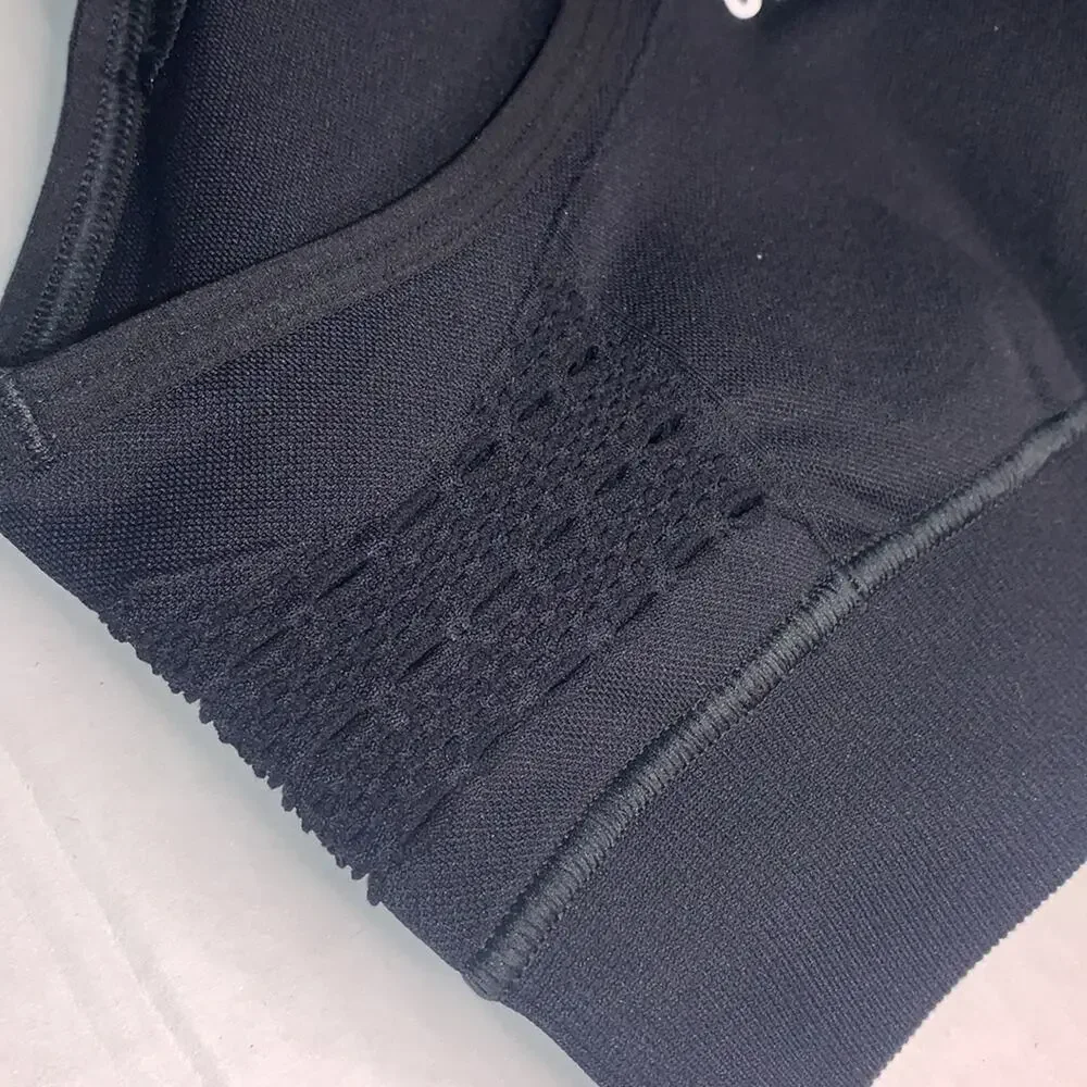 GYMSHARK Energy Seamless Sports Bra. Small.‎ Black.